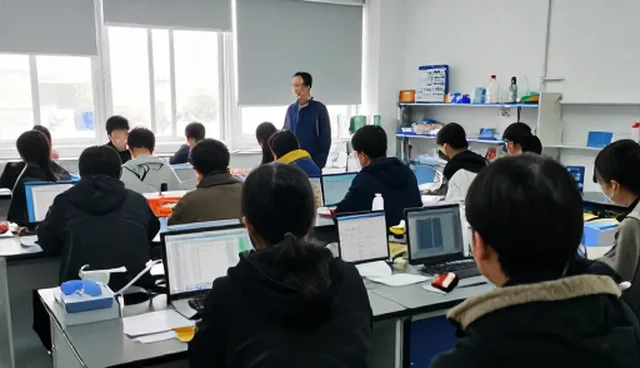 培训体系设计中产品应用的两种做法与取舍